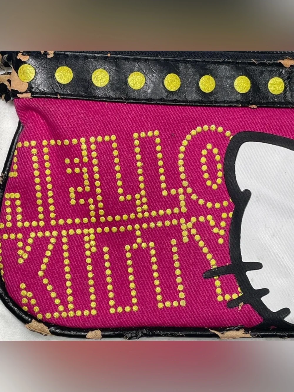 Hello Kitty Wristlet